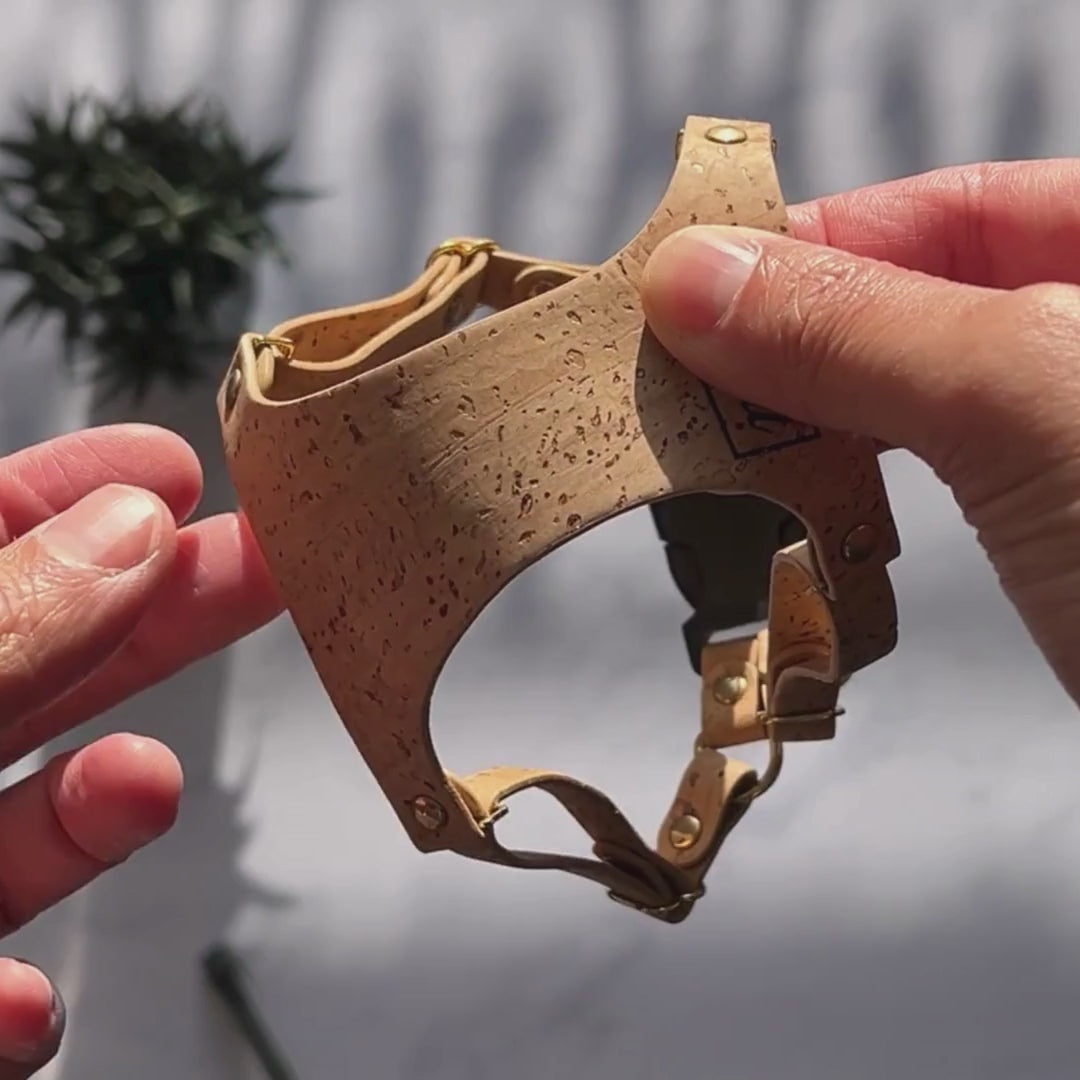 Vegan Dog Harness #style_natural-vegan-cork